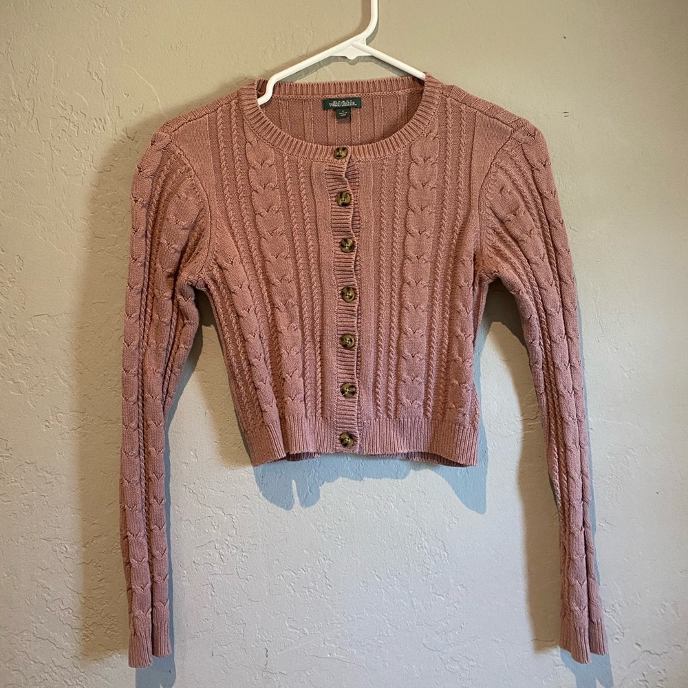 Dusty pink sweater, buttons are working, size small, brand: Wild Fable